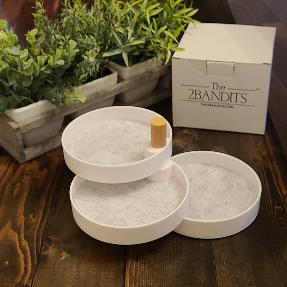 3 tier catchall tray NWT